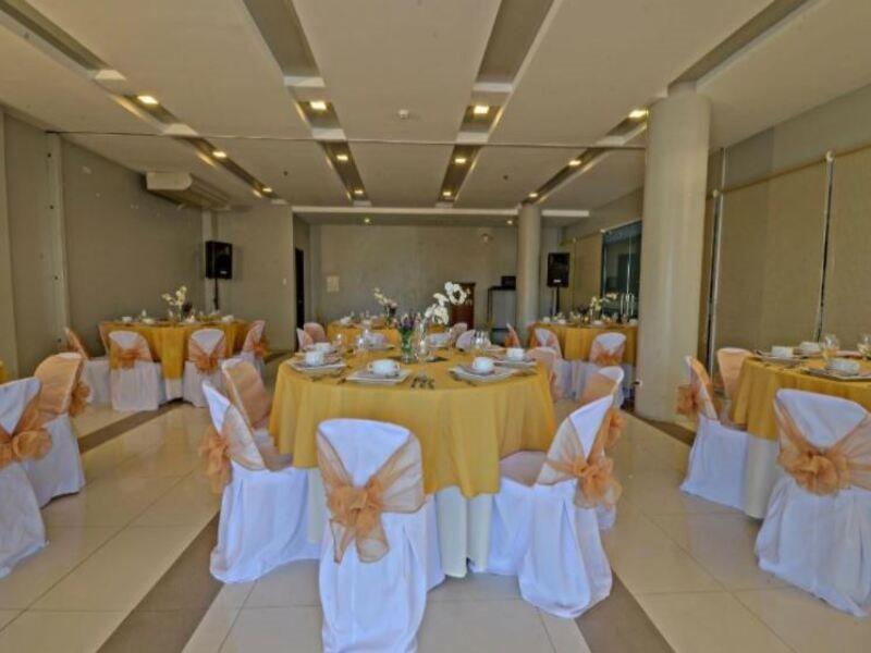 Empire Suites Hotel Puerto Princesa Exteriér fotografie