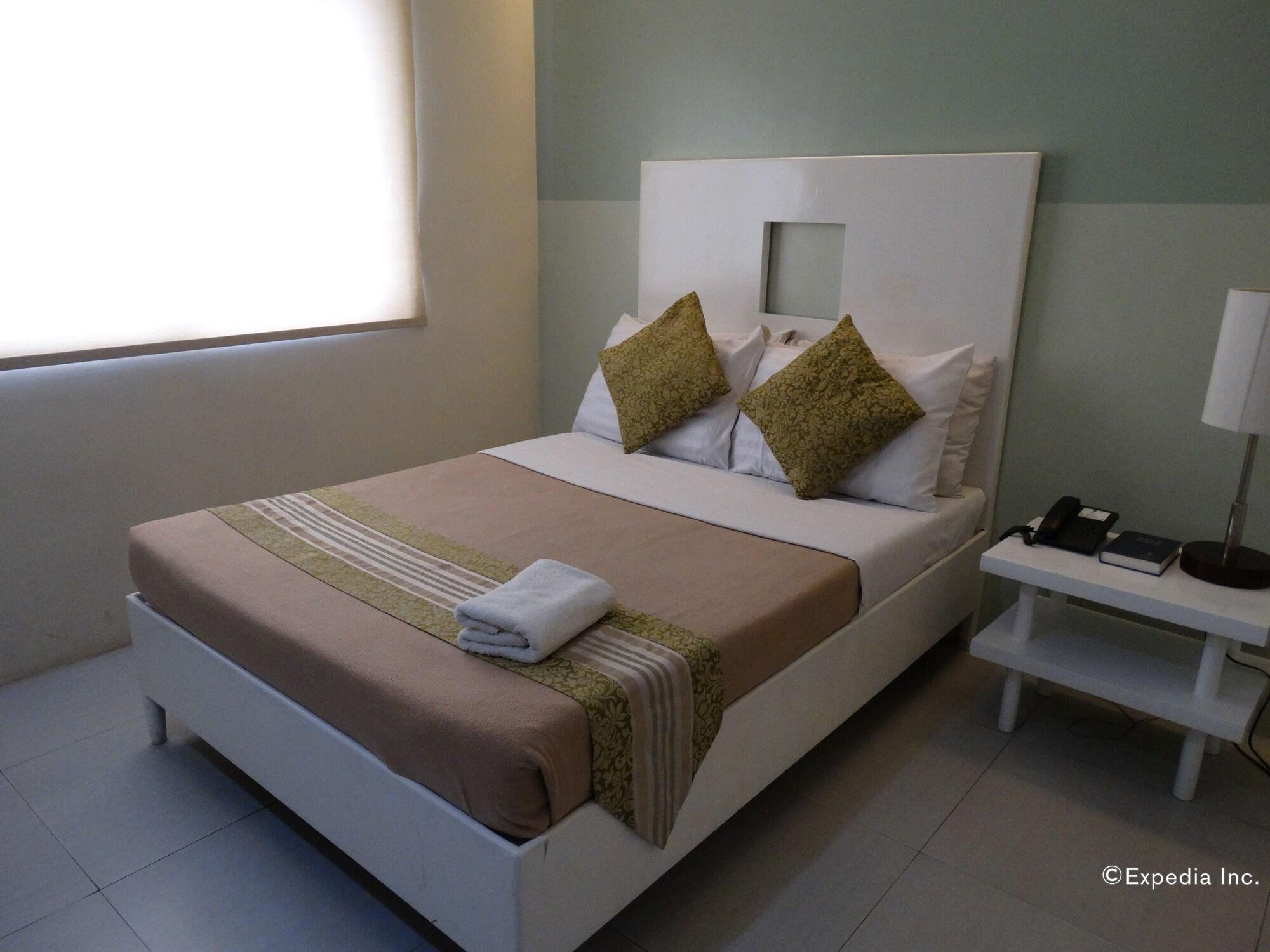 Empire Suites Hotel Puerto Princesa Exteriér fotografie