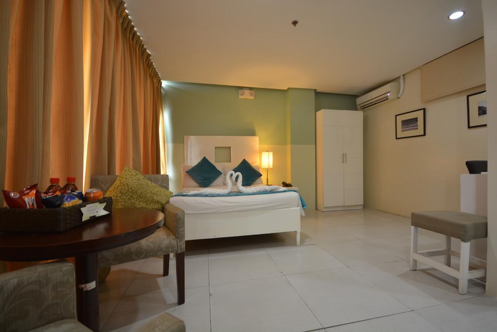 Empire Suites Hotel Puerto Princesa Exteriér fotografie