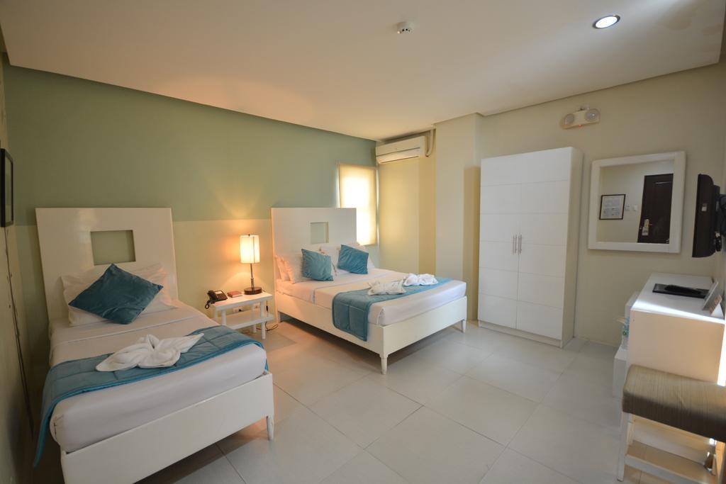 Empire Suites Hotel Puerto Princesa Exteriér fotografie