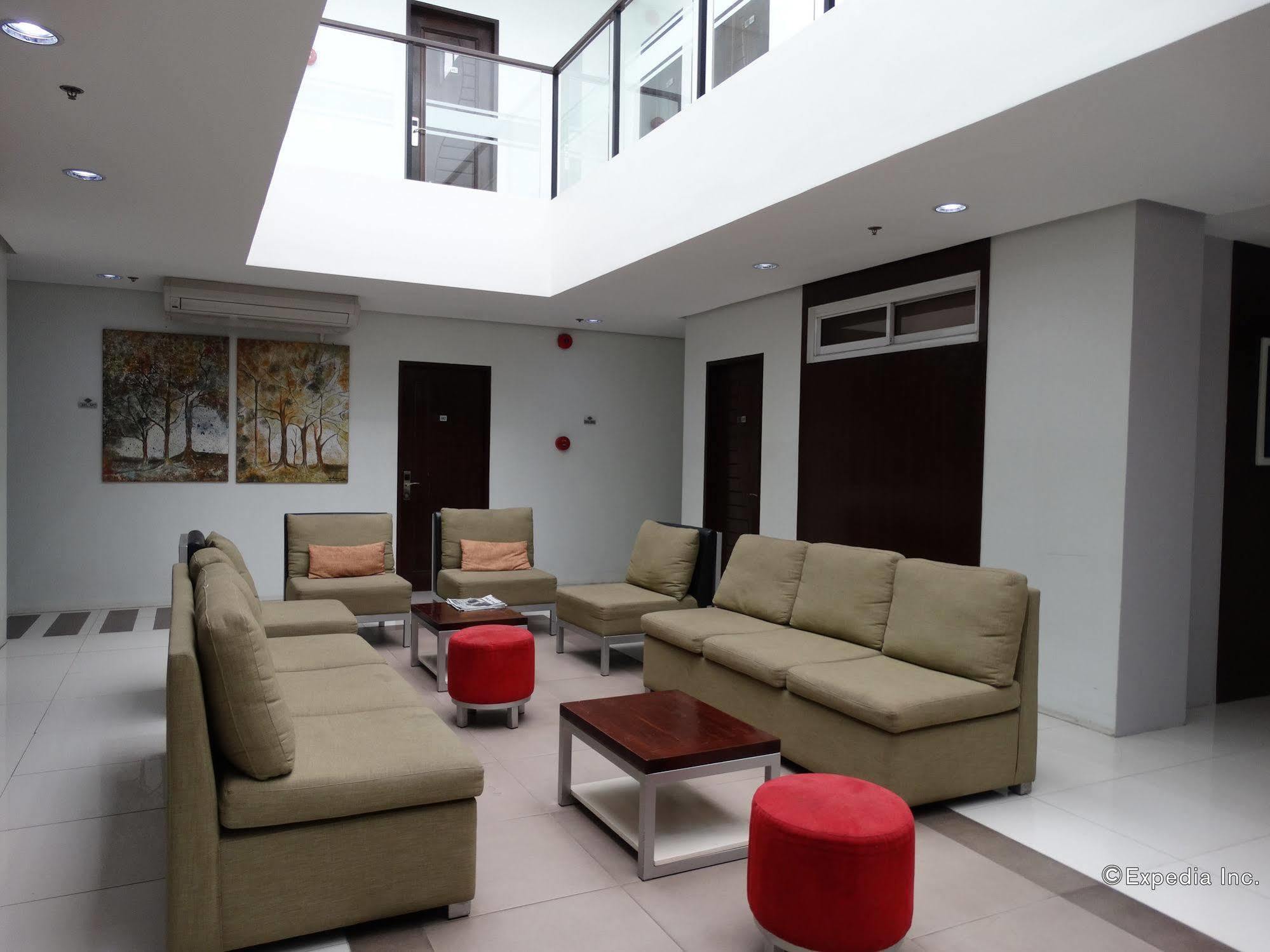Empire Suites Hotel Puerto Princesa Exteriér fotografie