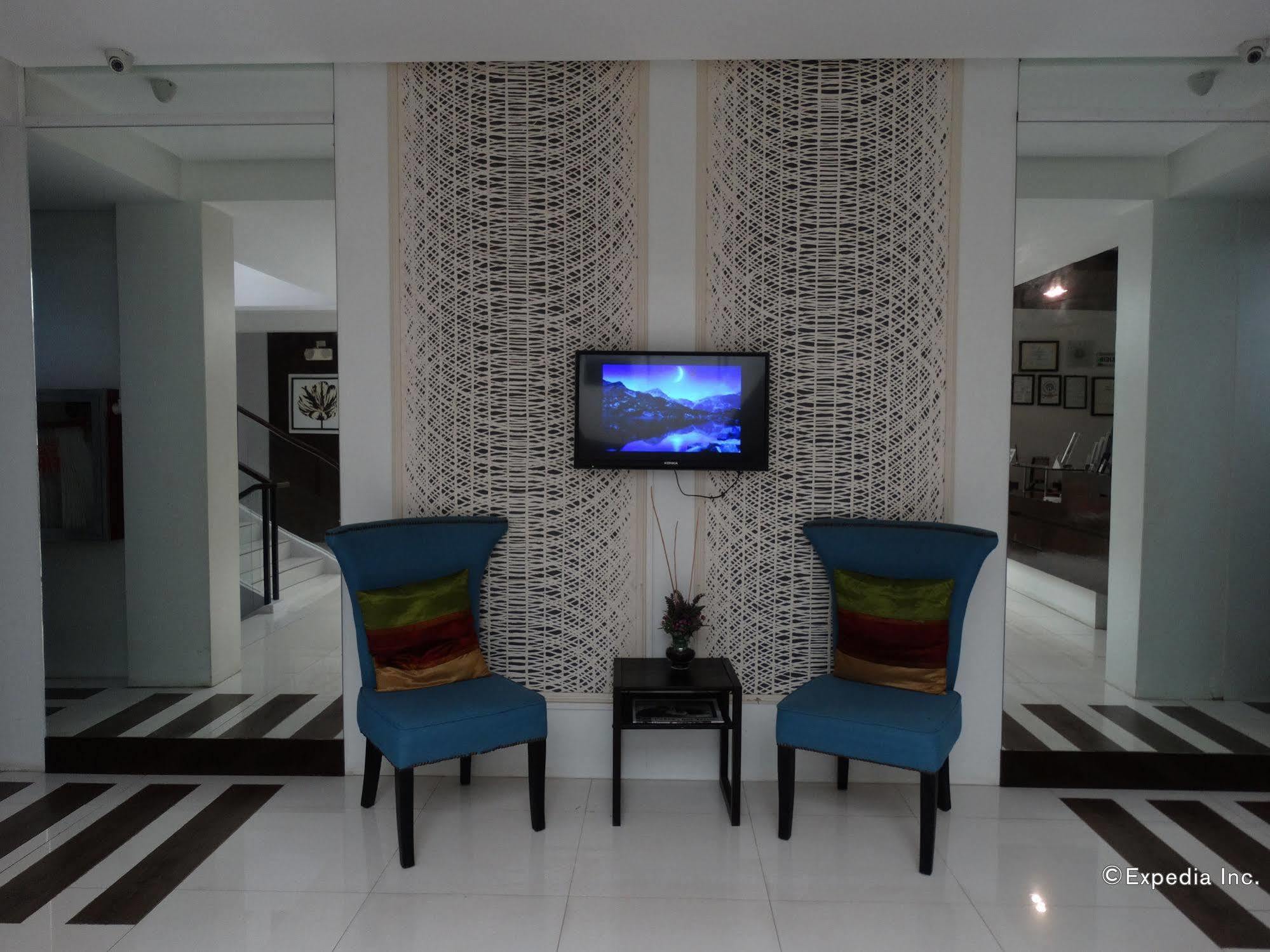 Empire Suites Hotel Puerto Princesa Exteriér fotografie